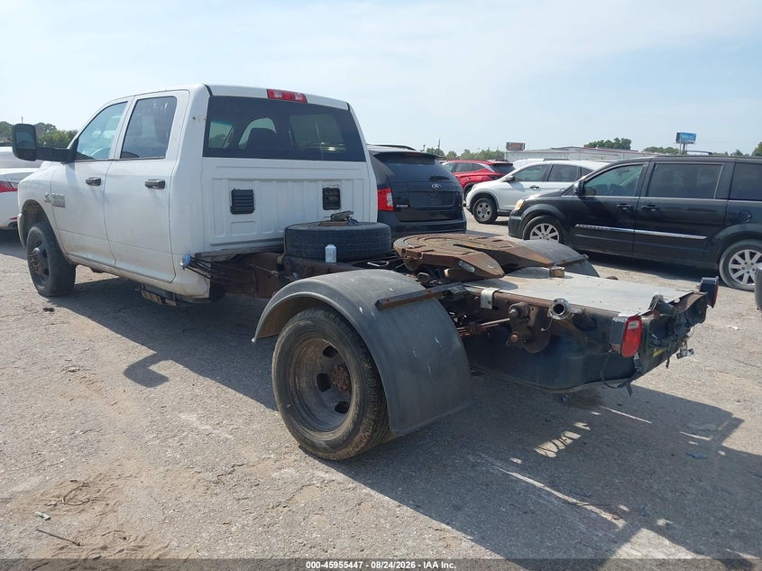 2016 RAM 3500 CHASSIS auction photo 3