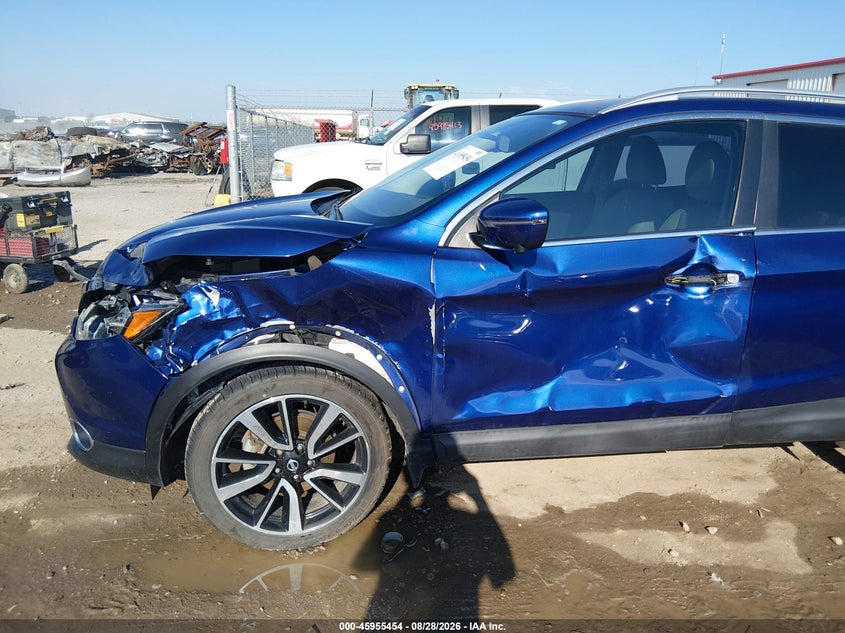 2017 NISSAN ROGUE SPORT auction photo 6