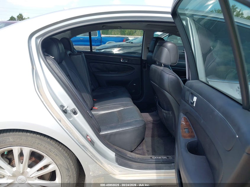 2009 HYUNDAI GENESIS auction photo 8