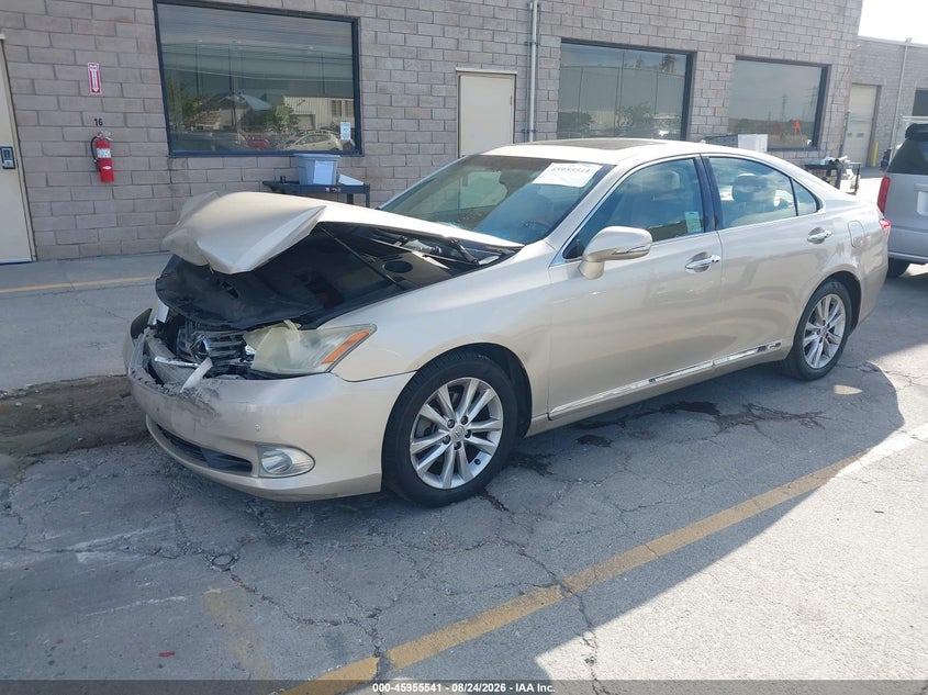 2011 Lexus ES, Front End, IAAI, VIN JTHBK1EG1B2456867 — photo 2