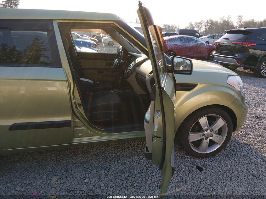 2010 KIA SOUL auction photo 5