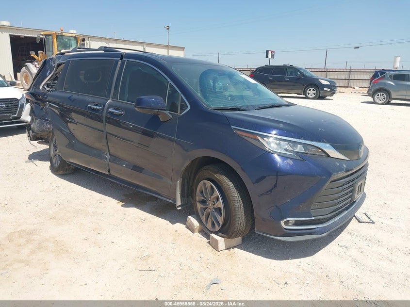 TOYOTA SIENNA - zdjęcie 1