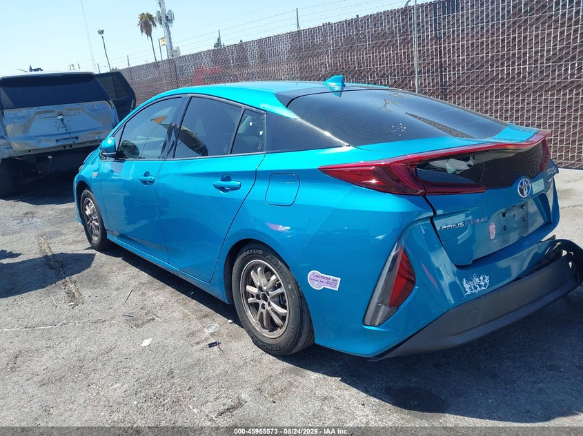 2019 TOYOTA PRIUS PRIME auction photo 3