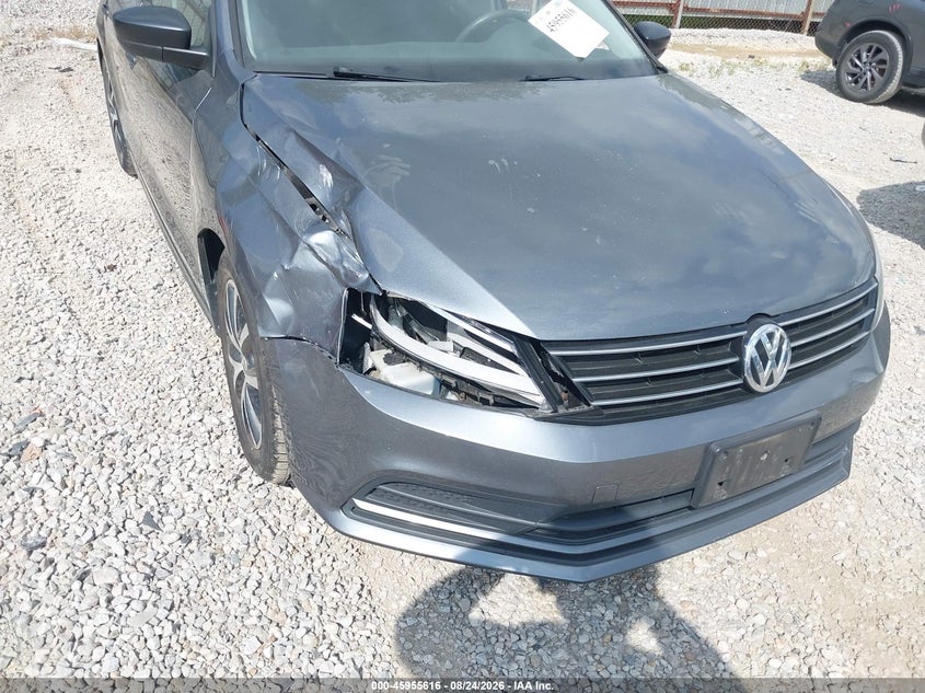 2016 VOLKSWAGEN JETTA auction photo 6