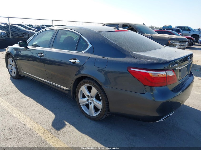 2010 LEXUS LS 460 auction photo 3