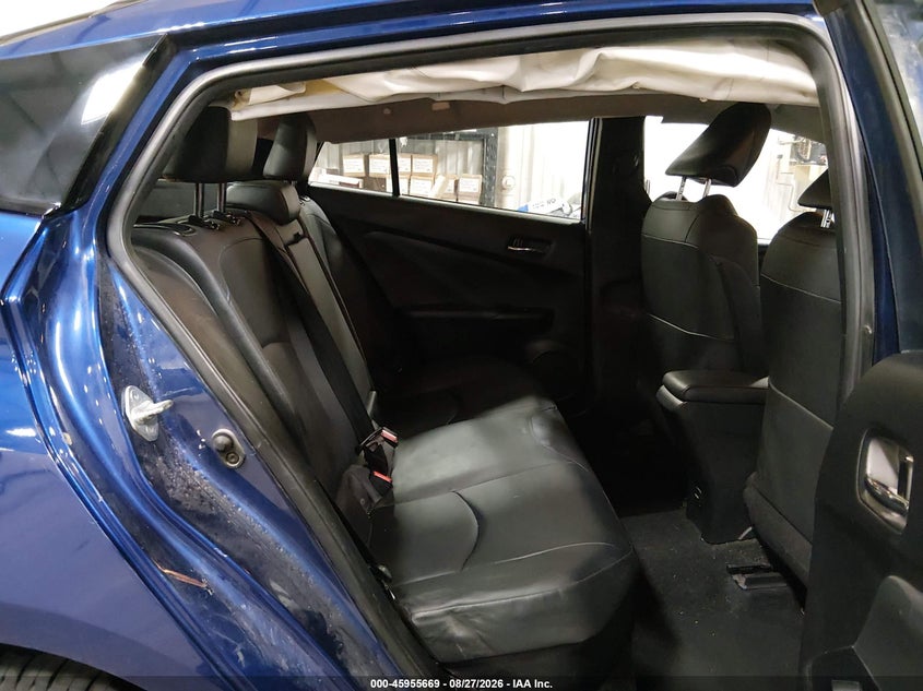 TOYOTA PRIUS - zdjęcie 8