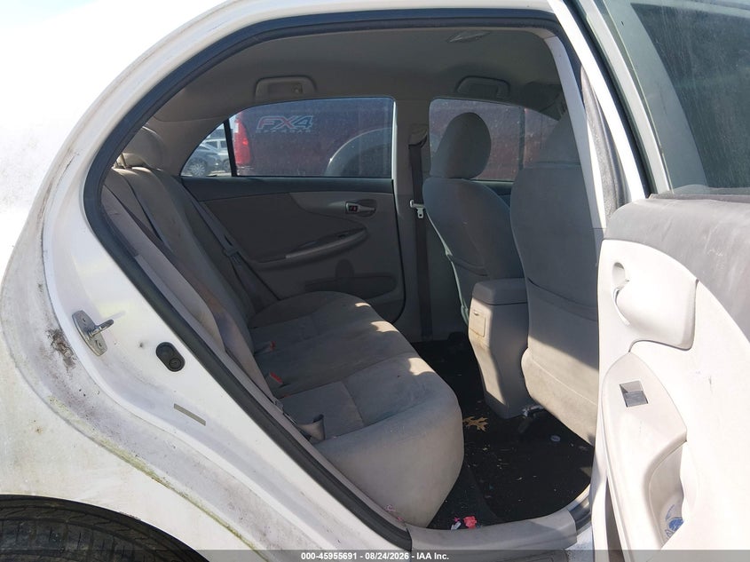 2010 TOYOTA COROLLA auction photo 8