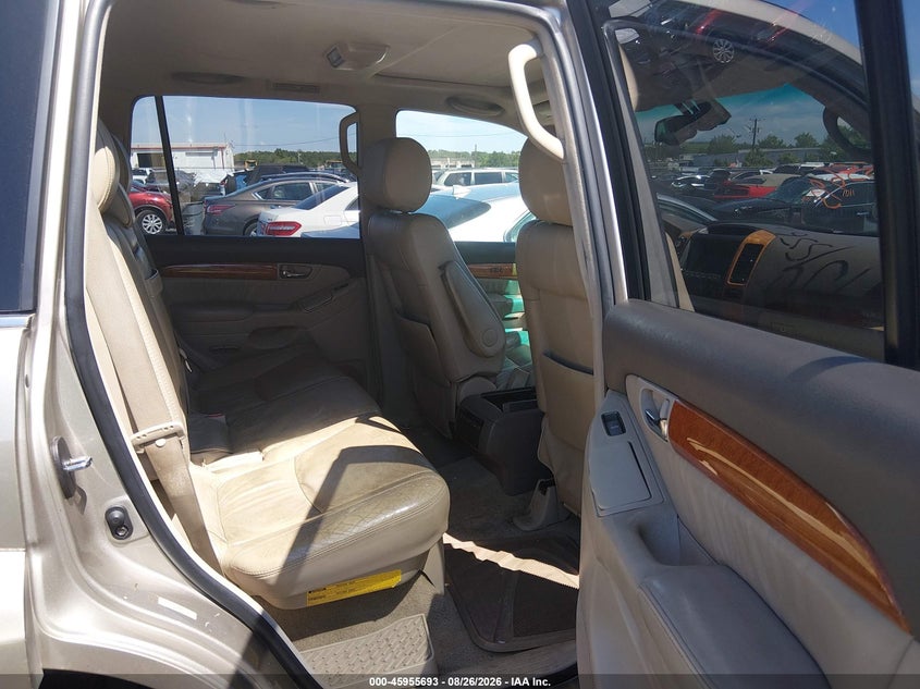 2004 LEXUS GX SPORT UTILITY VEHICLE 4.7L V-8 DOHC, PREMIUM , 235HP