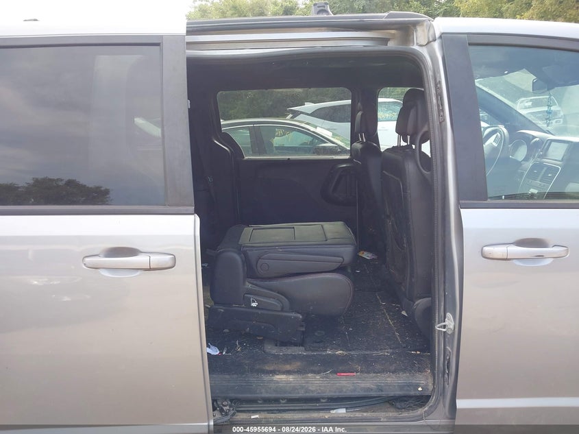 2019 DODGE GRAND CARAVAN auction photo 8