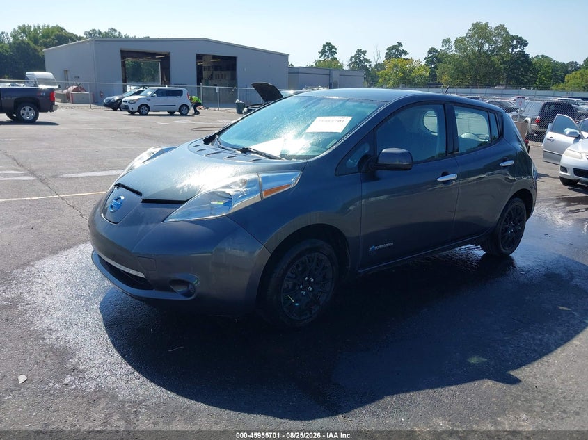 2013 NISSAN LEAF auction photo 2