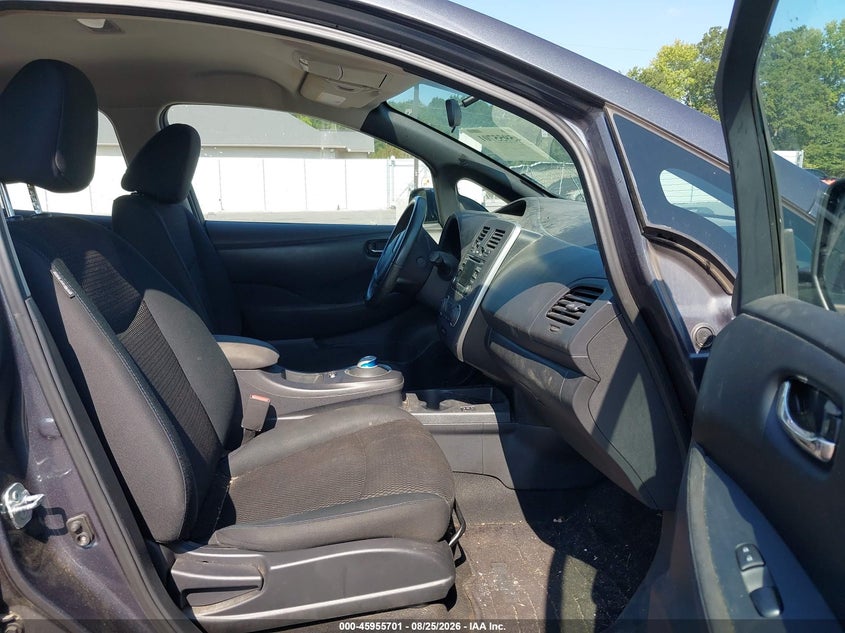 2013 NISSAN LEAF auction photo 5