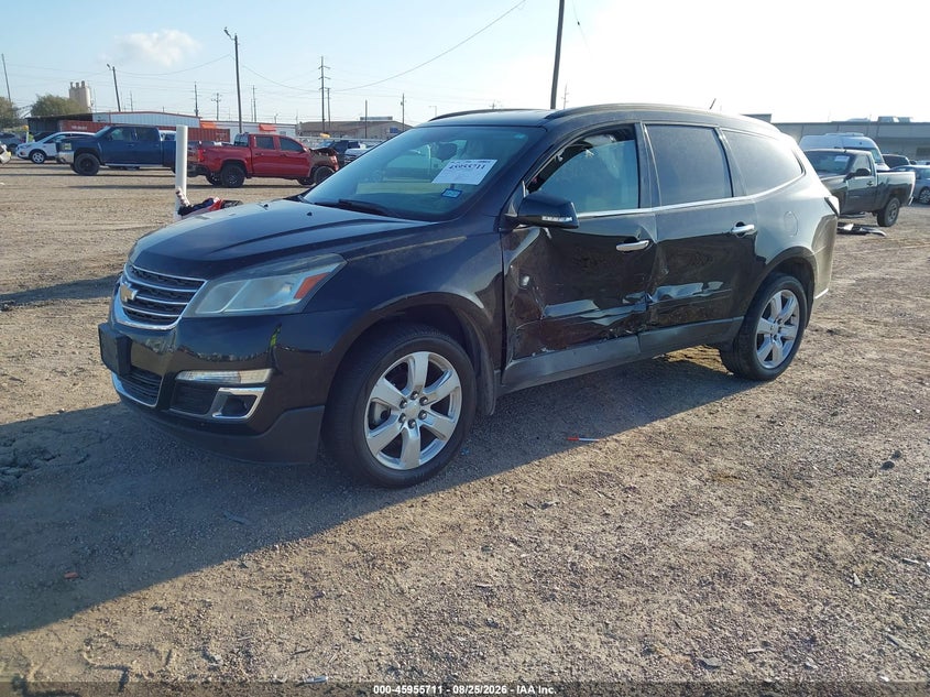 2017 CHEVROLET TRAVERSE auction photo 2