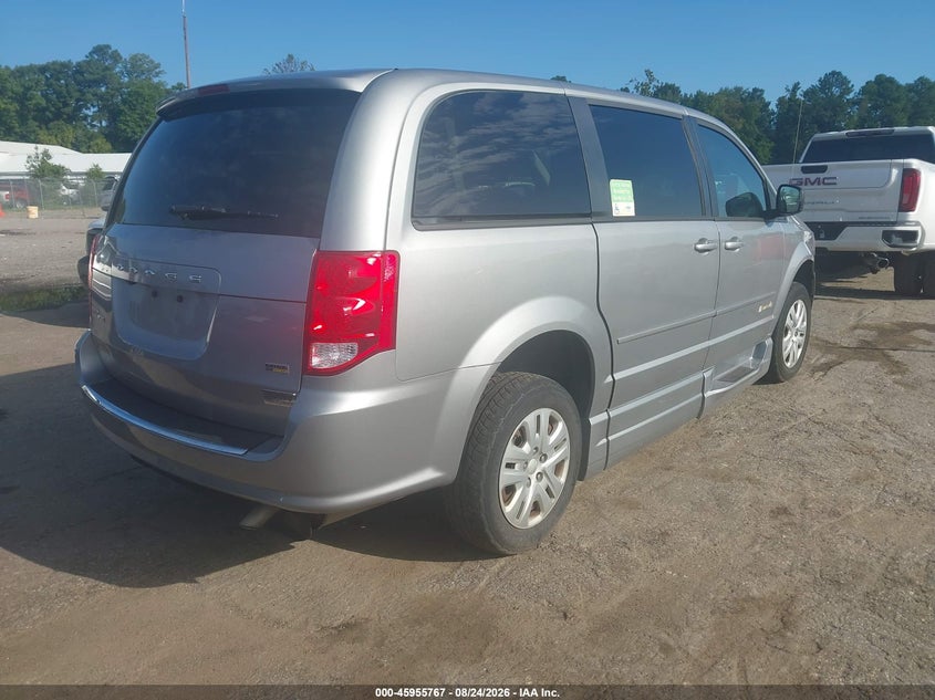 2017 DODGE GRAND CARAVAN SE · Фото 4