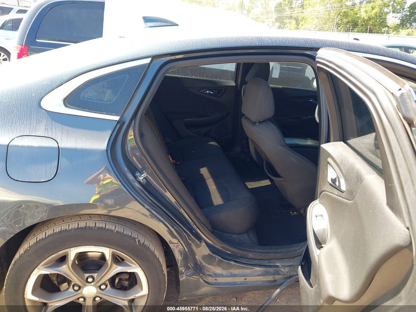 2020 CHEVROLET MALIBU auction photo 8