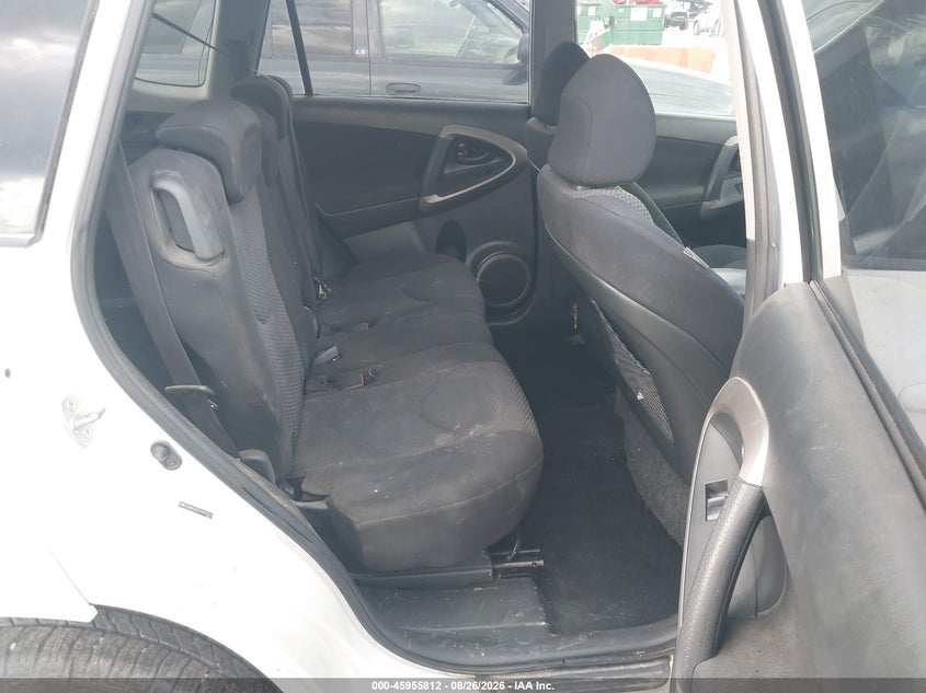 2007 TOYOTA RAV4 auction photo 8