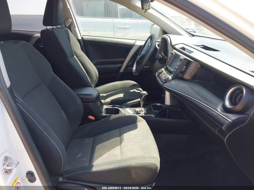 TOYOTA RAV4 - zdjęcie 5