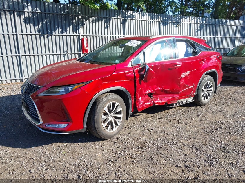 2022 Lexus RX, Left Side, IAAI, VIN 2T2HZMDA4NC317937 — photo 2
