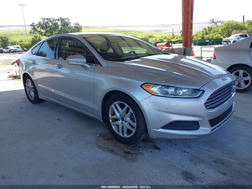 2016 FORD FUSION auction photo 1