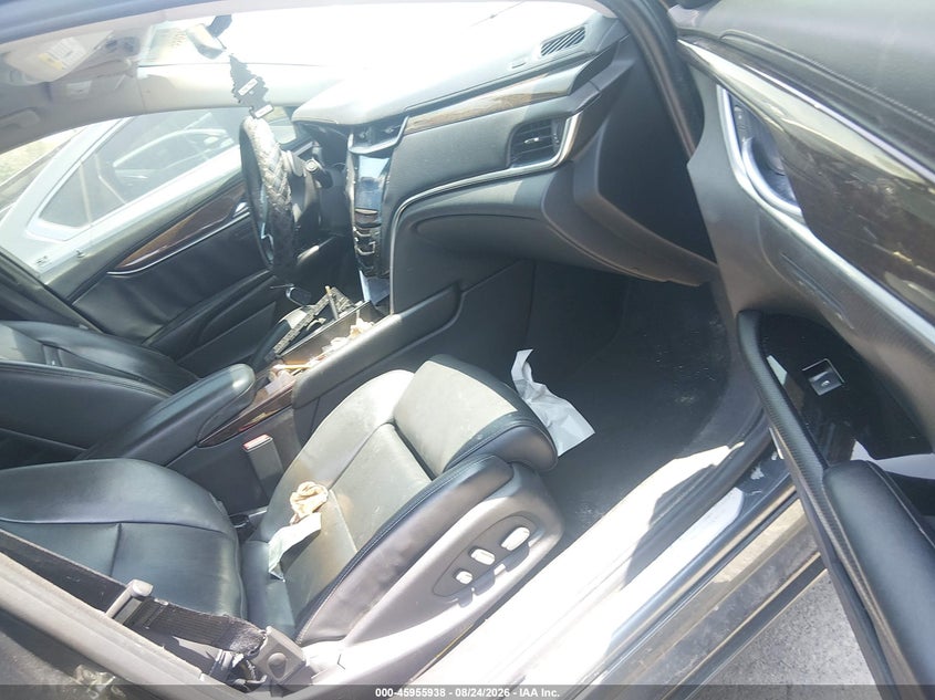 2014 CADILLAC XTS auction photo 5