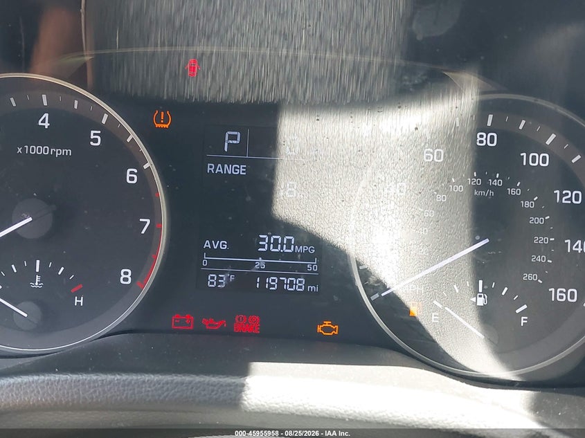 2018 HYUNDAI ELANTRA auction photo 7