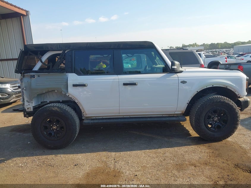 FORD BRONCO 2023 VIN 1FMEE5DP6PLB63929