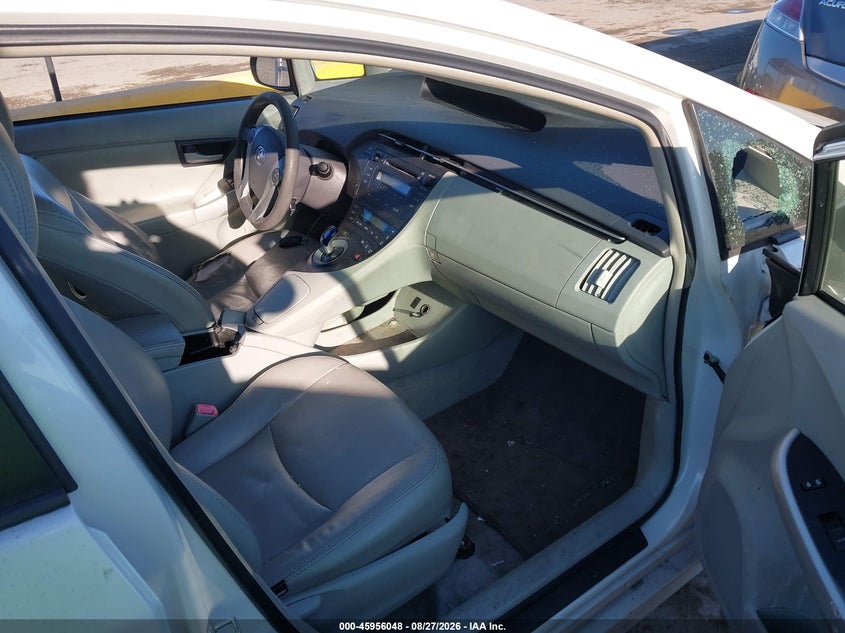 2011 TOYOTA PRIUS auction photo 5
