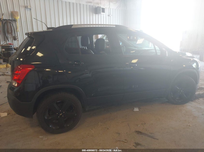 2016 CHEVROLET TRAX auction photo 4