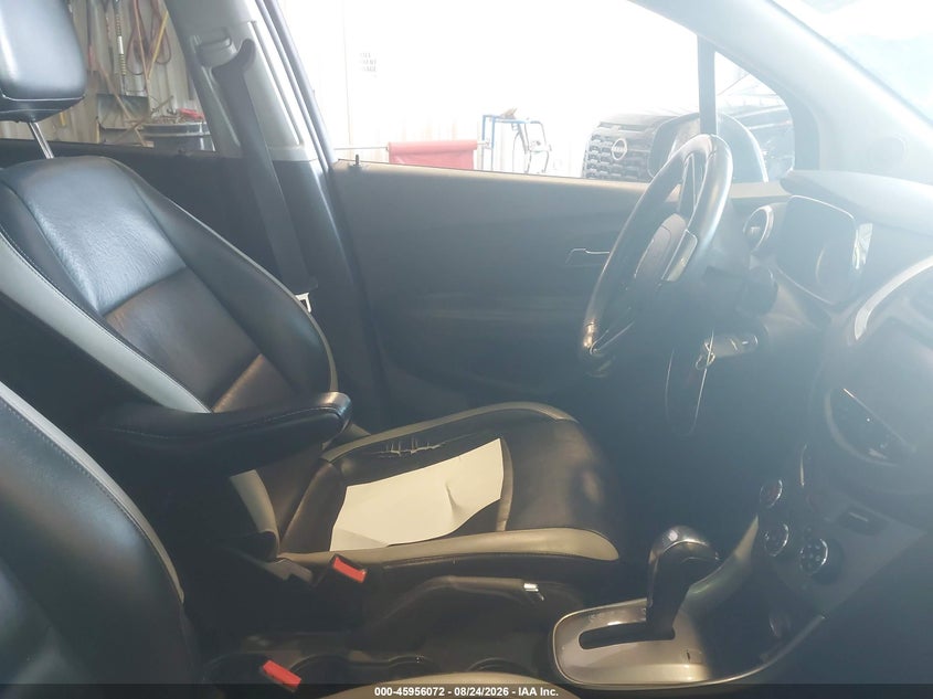 2016 CHEVROLET TRAX auction photo 5
