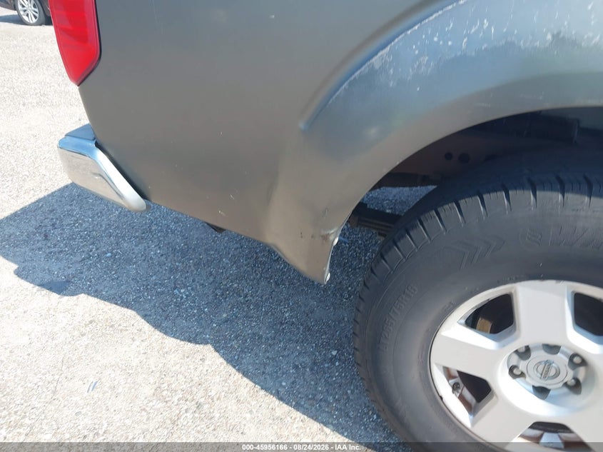 2006 NISSAN FRONTIER auction photo 6