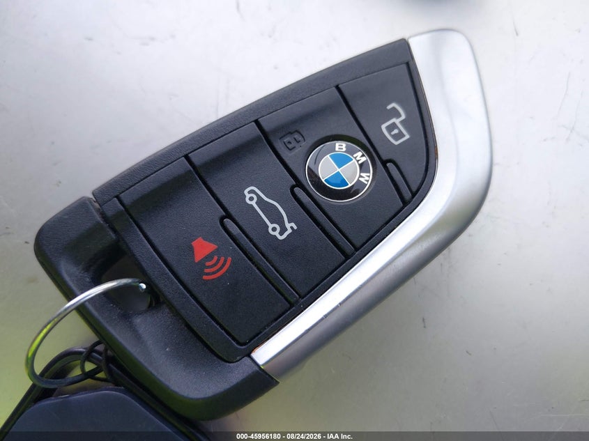BMW I4 GRAN COUPE - zdjęcie 11