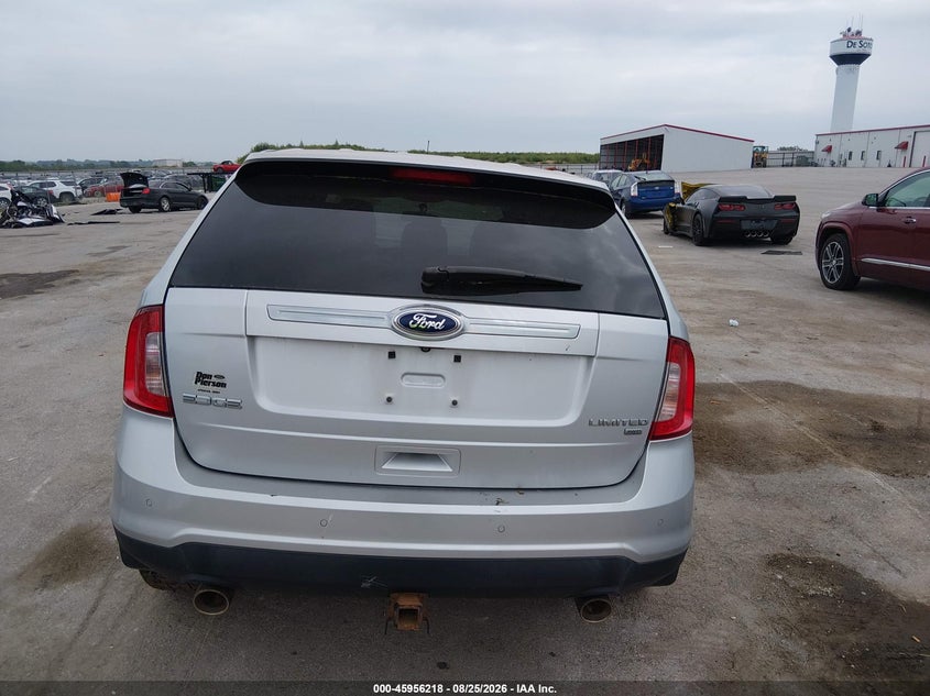 Фото 16 - FORD EDGE