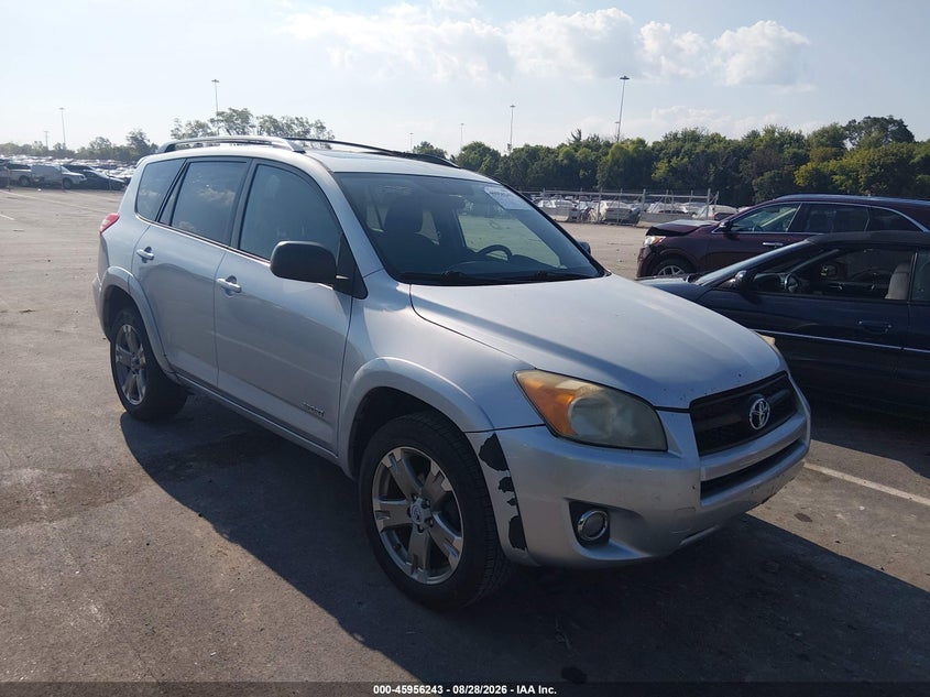 2010 TOYOTA RAV4 auction photo 6