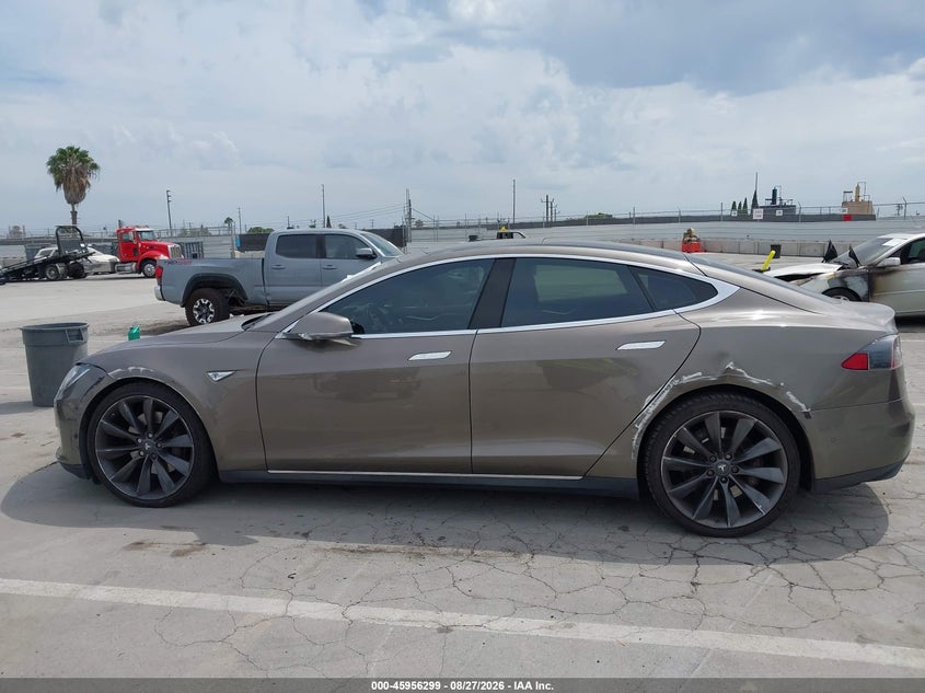 TESLA MODEL S 2015 VIN 5YJSA1E2XFF114569