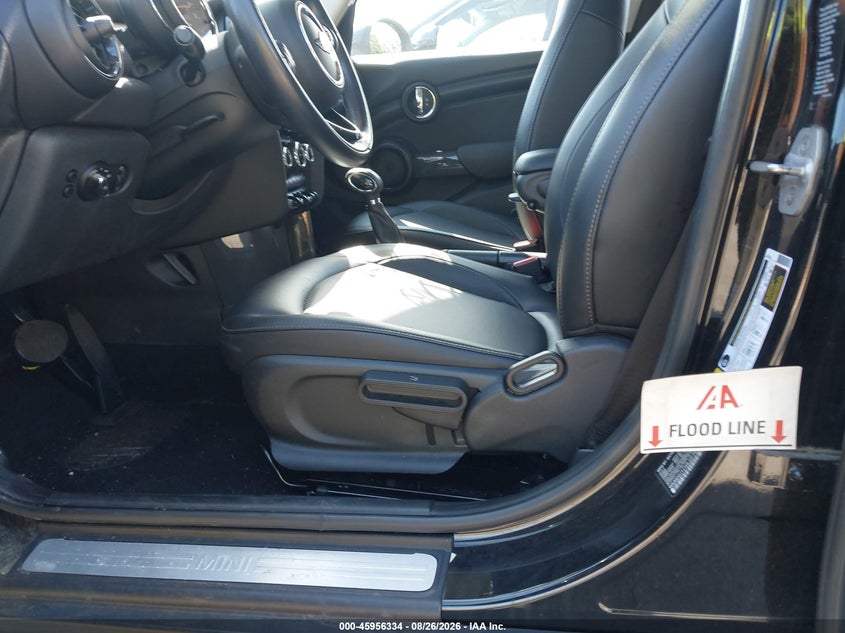 2018 MINI HARDTOP auction photo 6