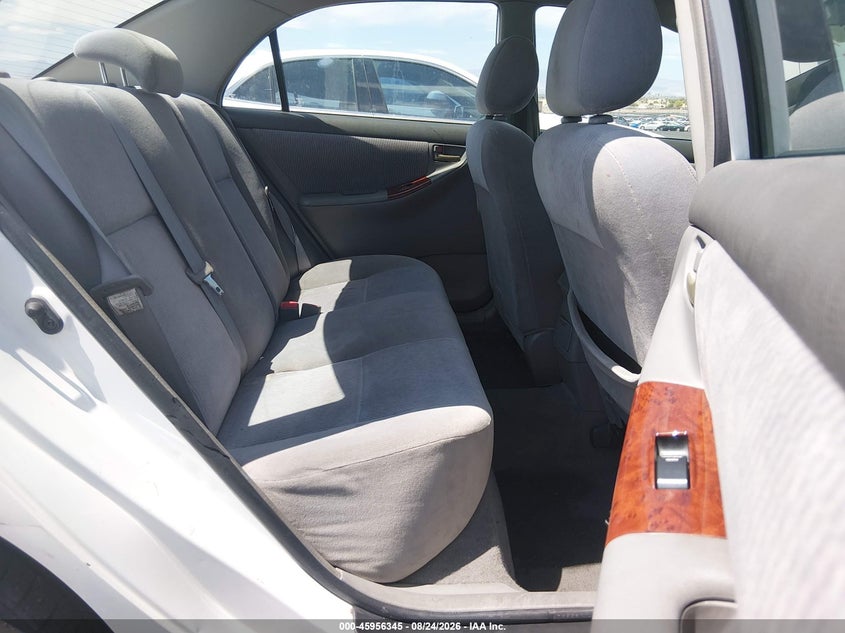 2005 TOYOTA COROLLA auction photo 8