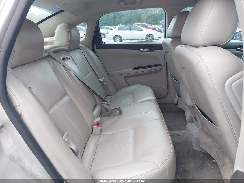 2013 CHEVROLET IMPALA auction photo 8
