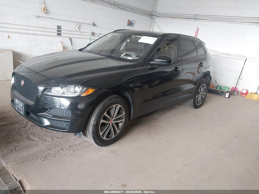 2020 Jaguar F-Pace, Right Front, IAAI, VIN SADCJ2FX7LA647766 — photo 2