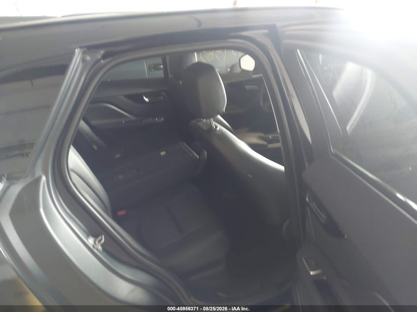 JAGUAR F-PACE - zdjęcie 8
