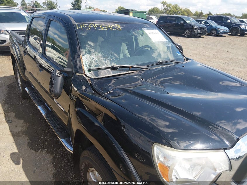 2013 TOYOTA TACOMA auction photo 6