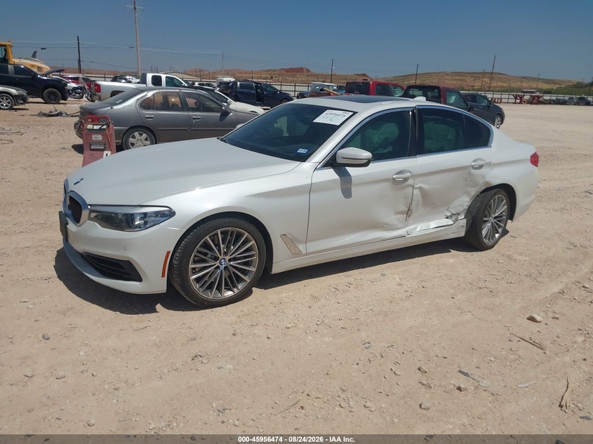 2019 BMW 5er, Лівий бік, IAAI, VIN WBAJE5C59KWW10485 — фото 2