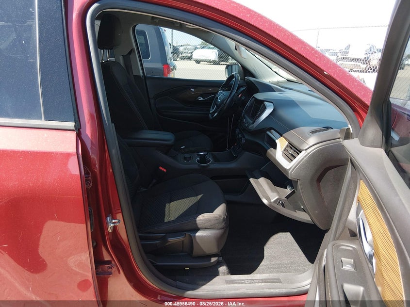 2019 GMC TERRAIN auction photo 5