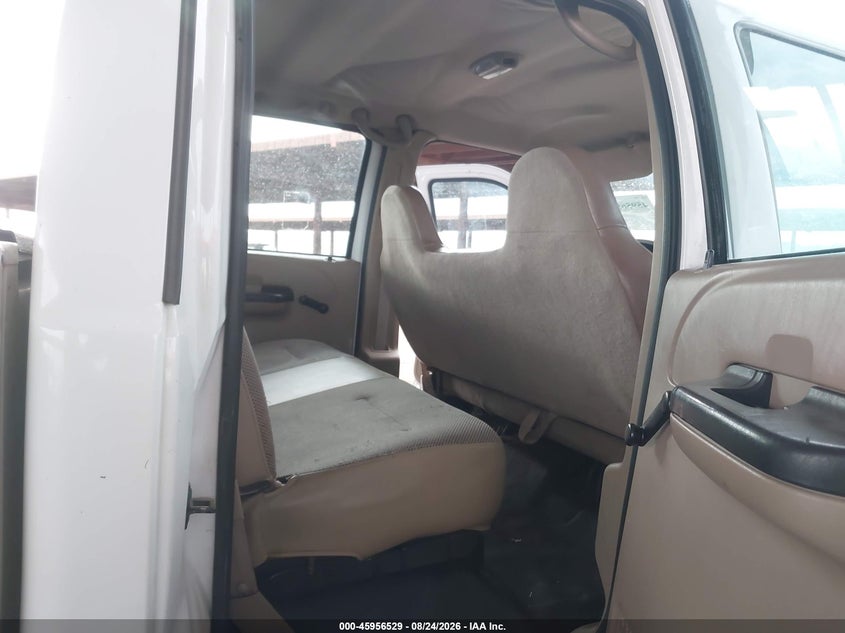 2005 FORD F-350 auction photo 7