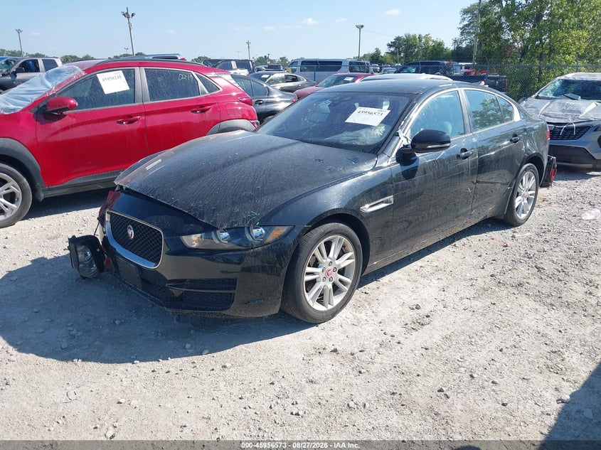2018 Jaguar XE, Правый бок, IAAI, VIN SAJAJ4FX9JCP29774 — фото 2