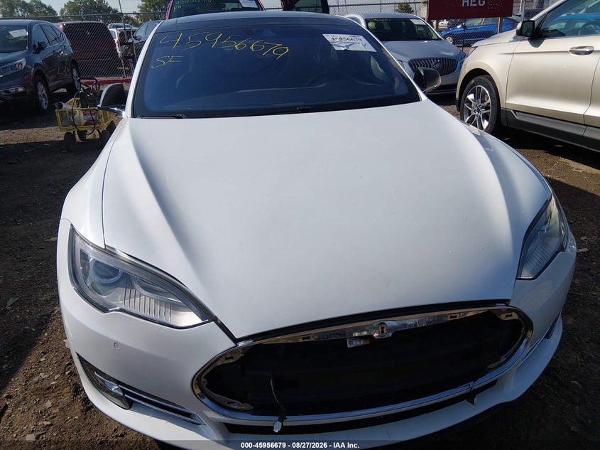 TESLA MODEL S 2015 VIN 5YJSA1E42FF115619