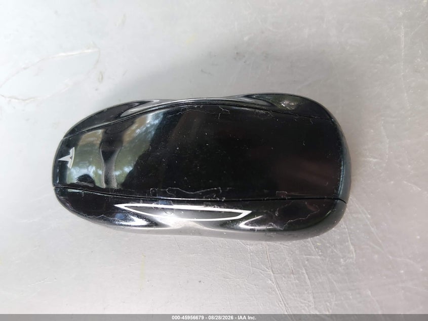 TESLA MODEL S 2015 VIN 5YJSA1E42FF115619