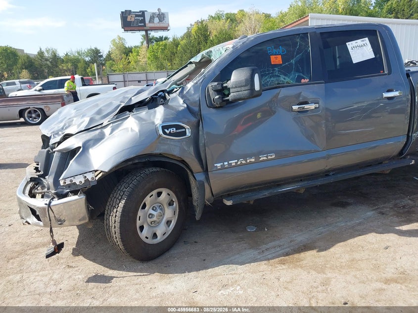 NISSAN TITAN XD 2018 VIN 1N6AA1F37JN501588