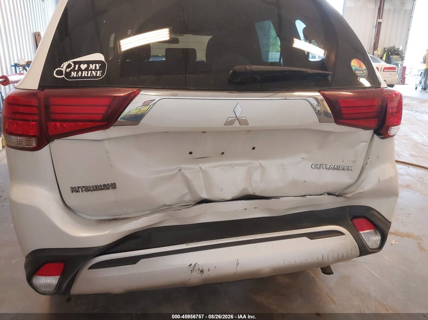 MITSUBISHI OUTLANDER 2019 VIN JA4AD2A37KZ008215