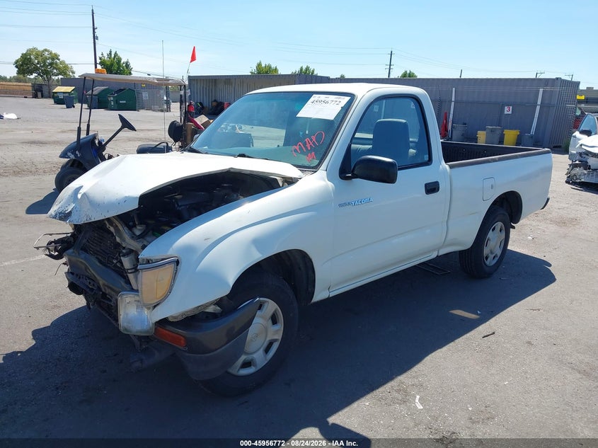1996 Toyota Tacoma, Front End, IAAI, VIN 4TANL42N6TZ199225 — photo 2