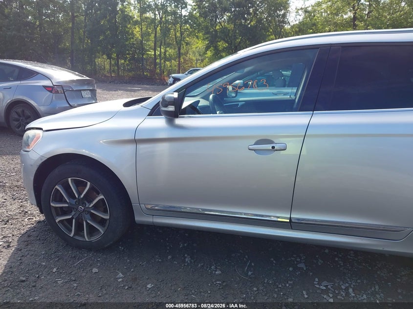 VOLVO XC60 2017 VIN YV449MRR0H2089758