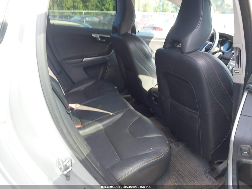VOLVO XC60 2017 VIN YV449MRR0H2089758